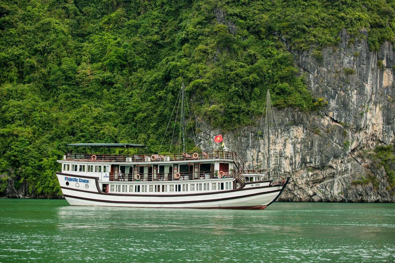 מלון הלונג Halong Majestic Legend Cruise מראה חיצוני תמונה