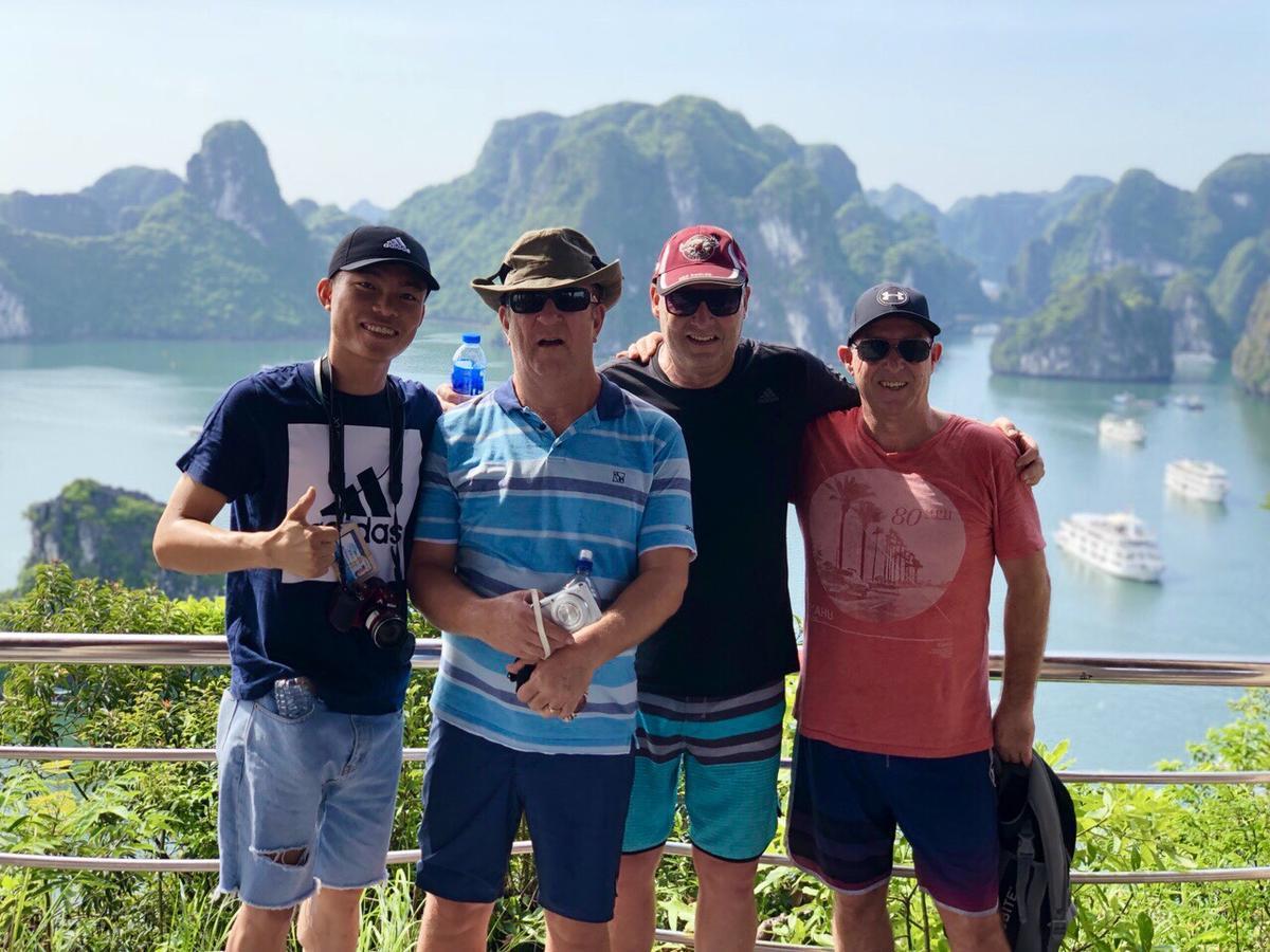 מלון הלונג Halong Majestic Legend Cruise מראה חיצוני תמונה