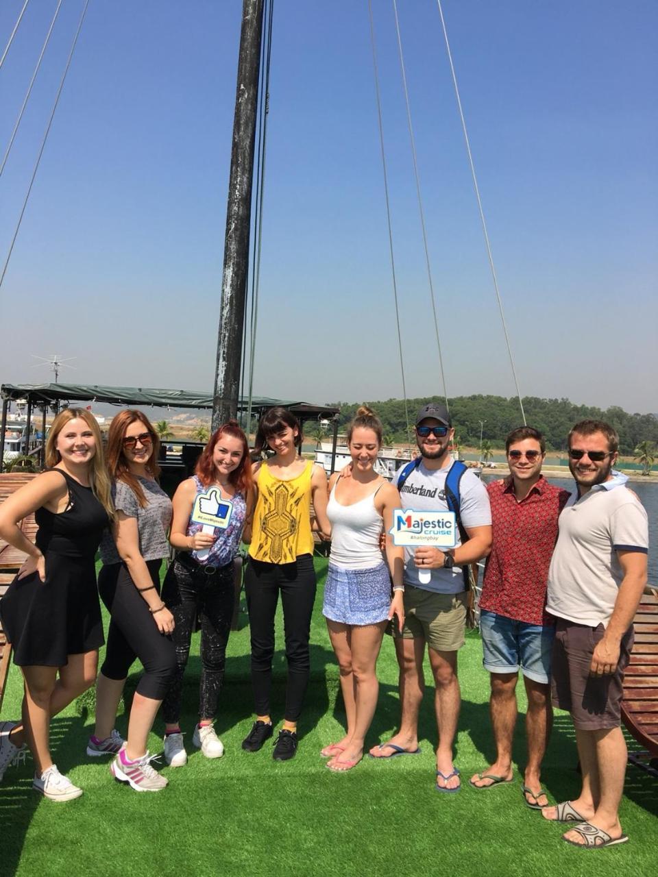 מלון הלונג Halong Majestic Legend Cruise מראה חיצוני תמונה